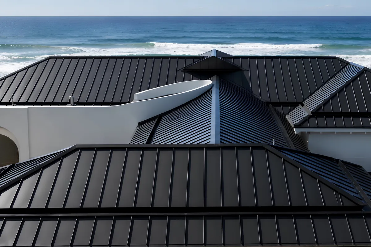 Mermaid Beach Heron Ave — Aluminium Standing Seam by Euroclad — Gold Coast, QLD
